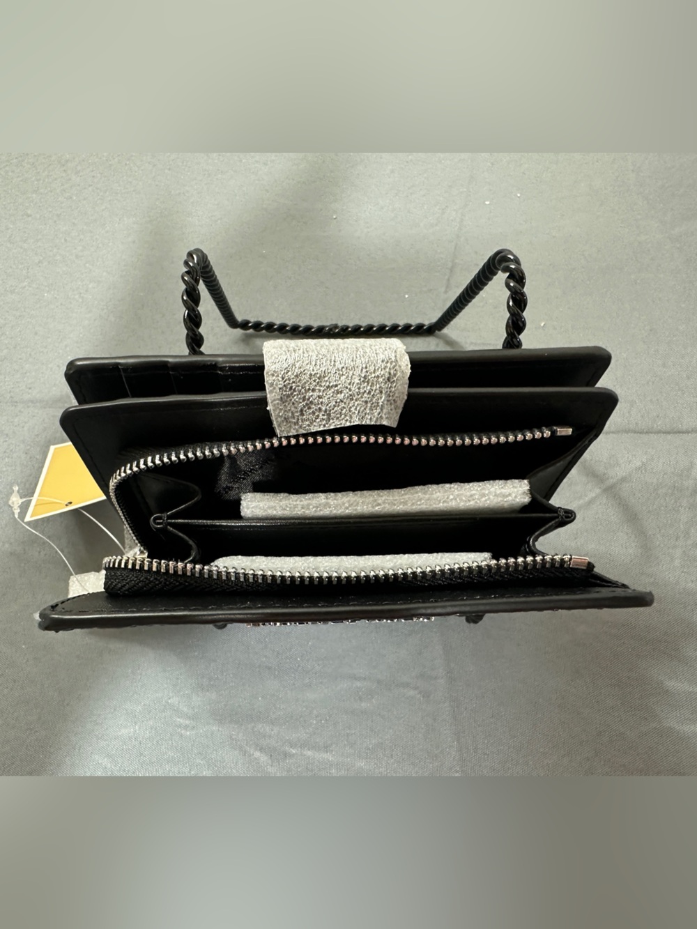 Michael Kors Jet Set Wallet - Picture 4 of 5